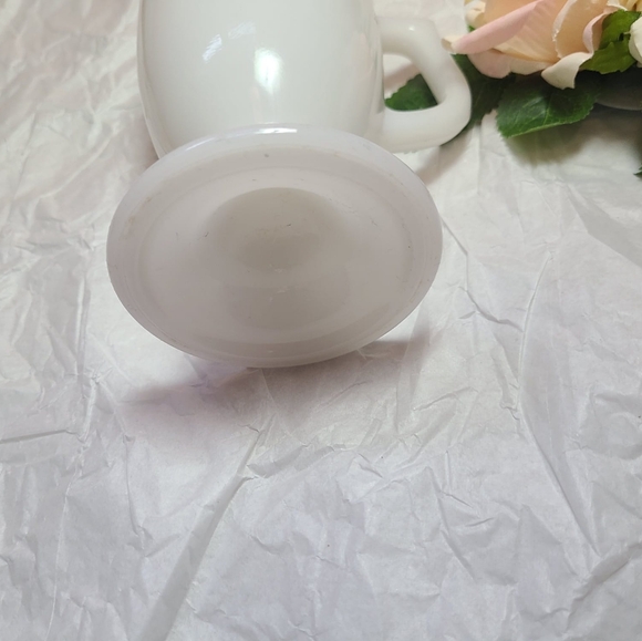 Vtg Hawaii Tiki Milk Glass Mug 🌺🌴 - Picture 4 of 5